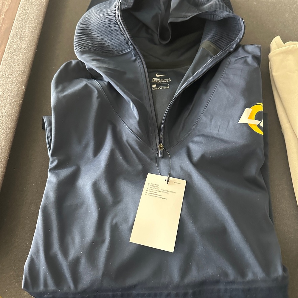 LA Rams wind breaker